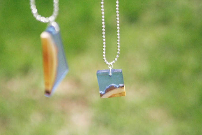 подвеска из древесной смолы - спрей для удаления плесени